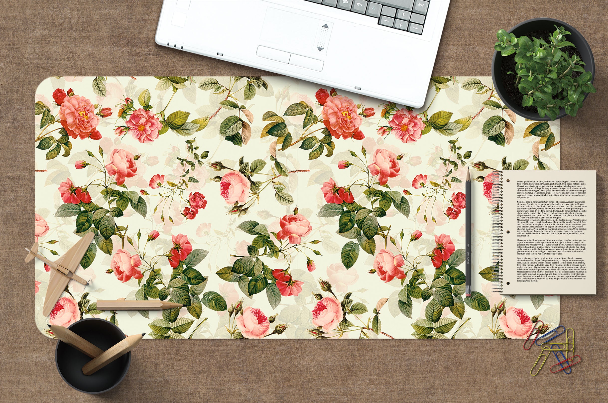 3D Rose Branch 120165 Uta Naumann Desk Mat