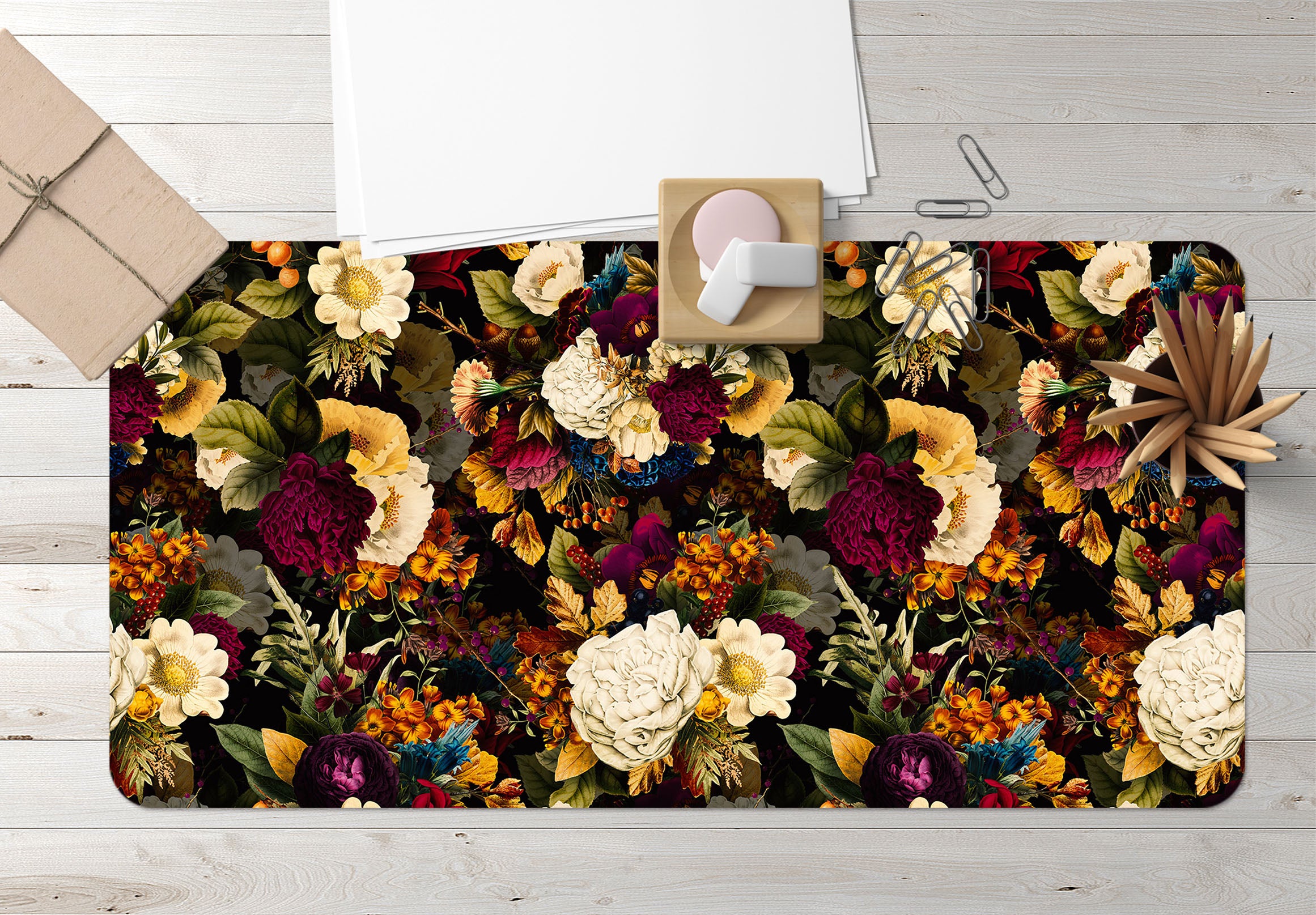 3D Flower Bush 120150 Uta Naumann Desk Mat